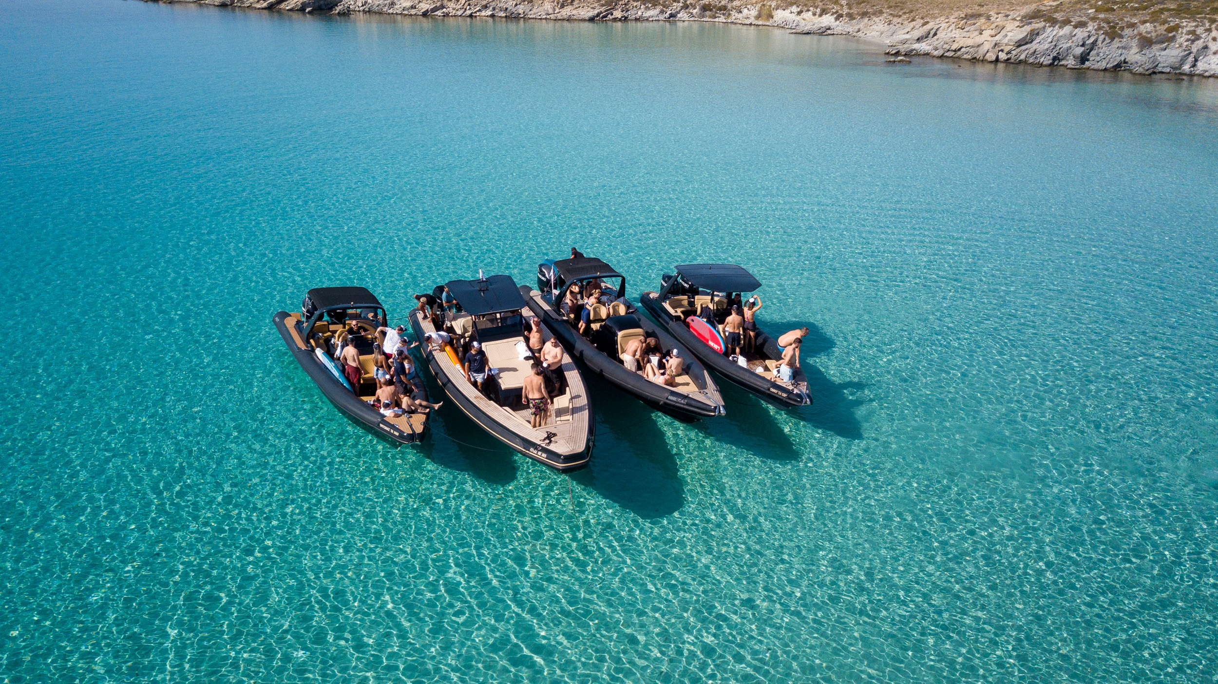 Private cruise Paros, Antiparos, Despotiko, Panteronisi gallery image 1